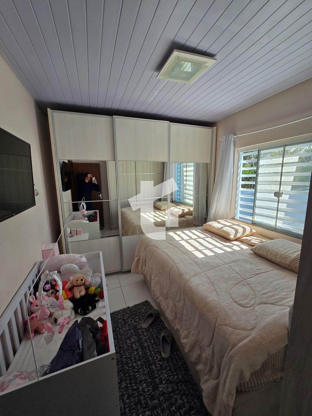 CASA TRREA VENDA NO FRARON, 98M COM EDCULA - PATO BRANCO/PR