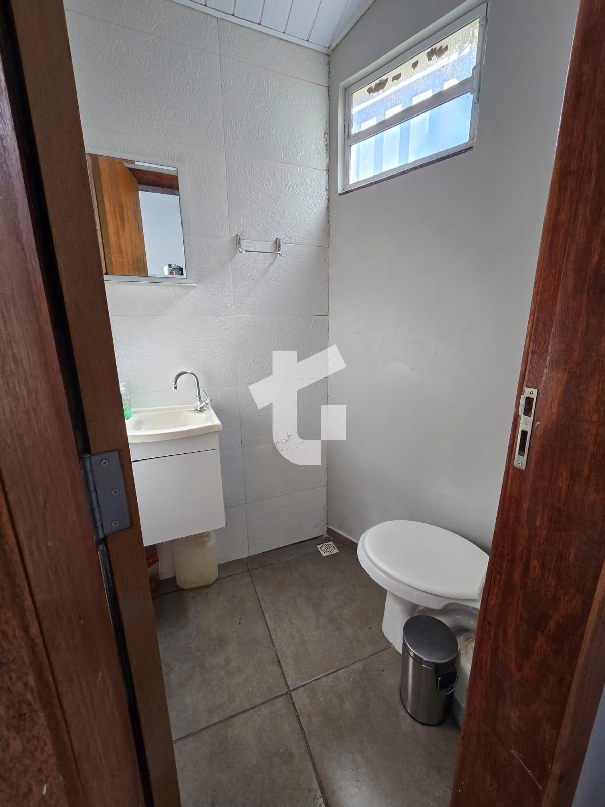 CASA TRREA VENDA NO FRARON, 98M COM EDCULA - PATO BRANCO/PR