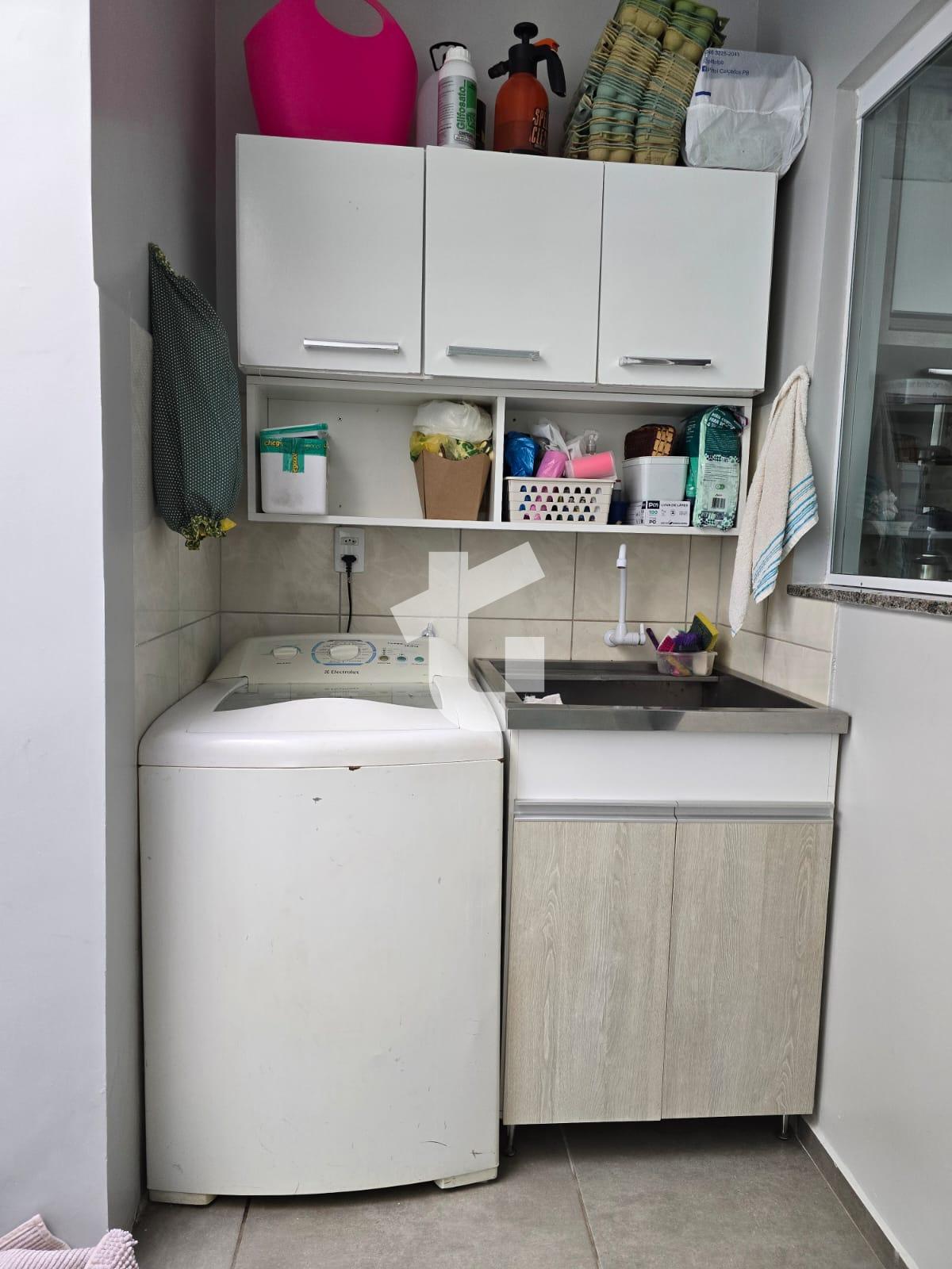 CASA TRREA VENDA NO FRARON, 98M COM EDCULA - PATO BRANCO/PR