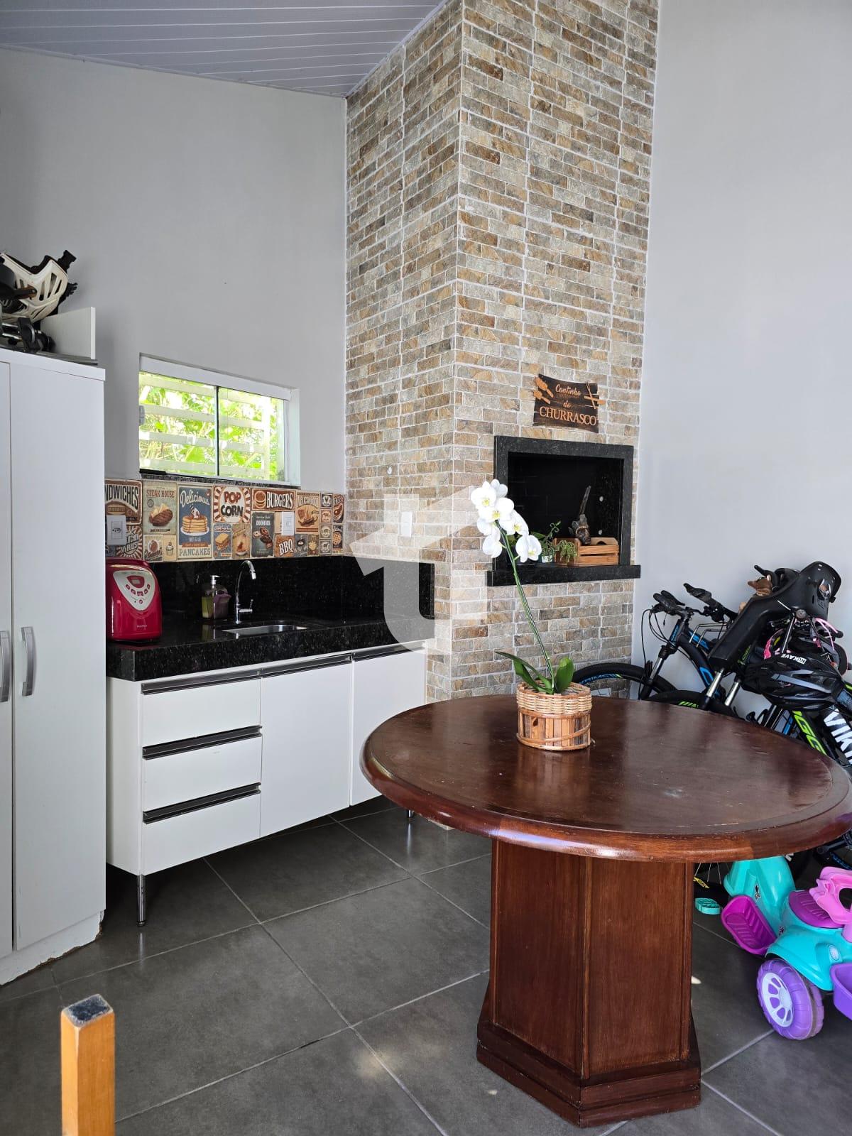 CASA TRREA VENDA NO FRARON, 98M COM EDCULA - PATO BRANCO/PR