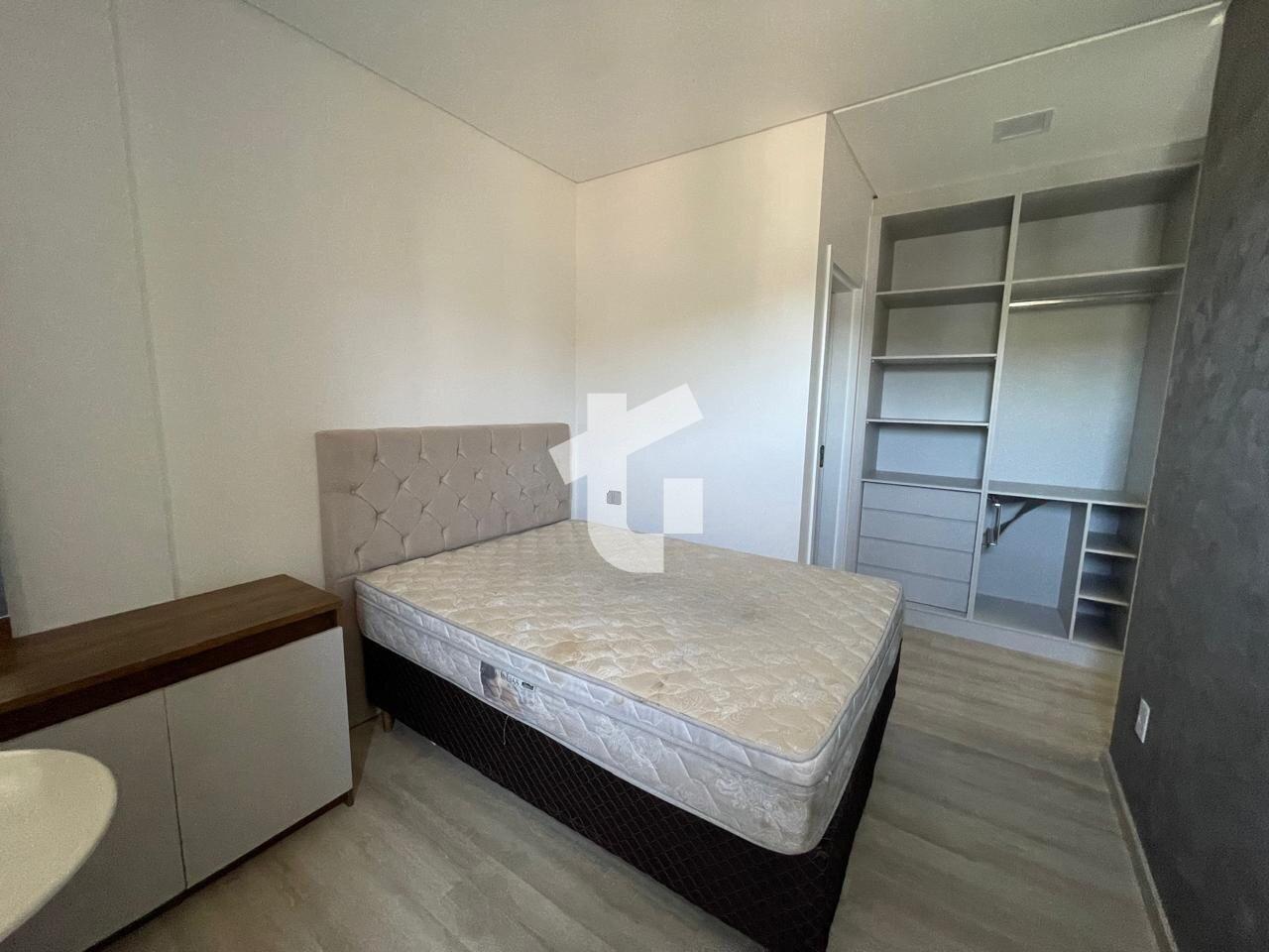APARTAMENTO SEMIMOBILIADO VENDA NO ED. ESMERALDA - CENTRO DE PATO BRANCO - PR.