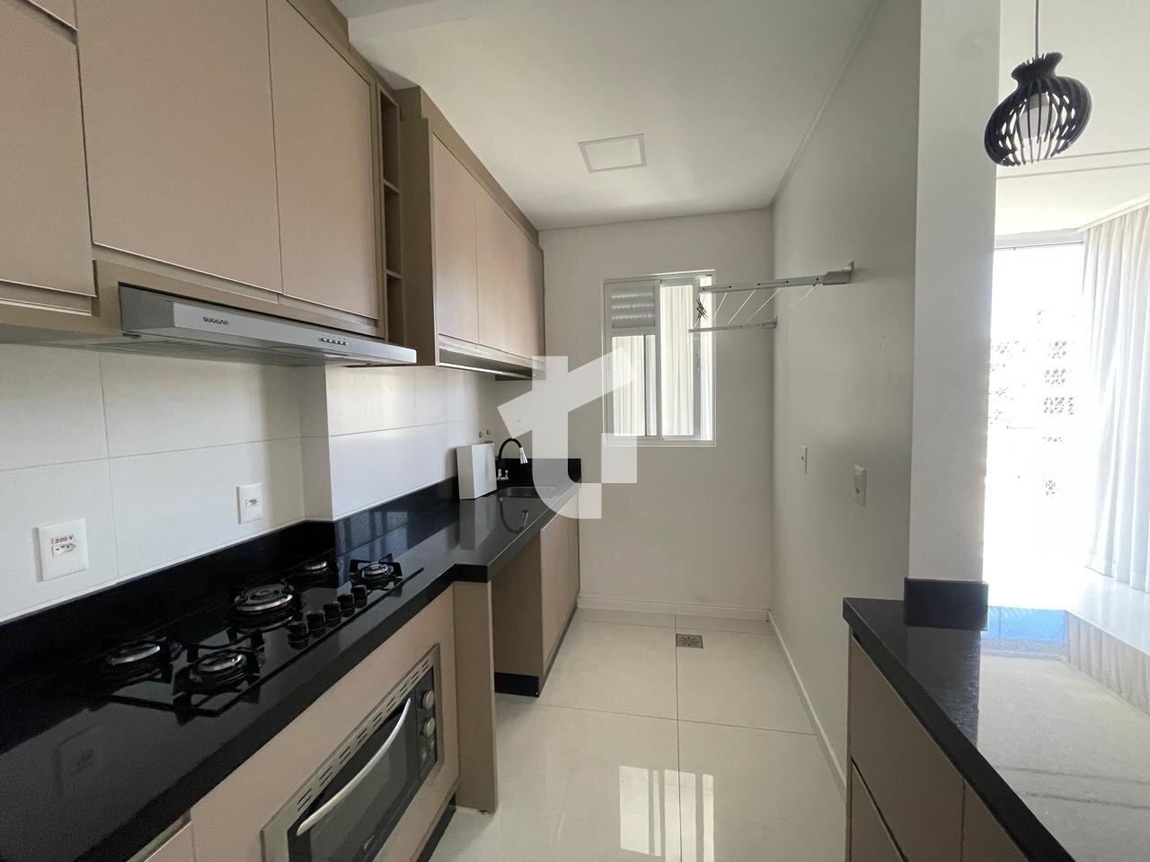 APARTAMENTO SEMIMOBILIADO VENDA NO ED. ESMERALDA - CENTRO DE PATO BRANCO - PR.