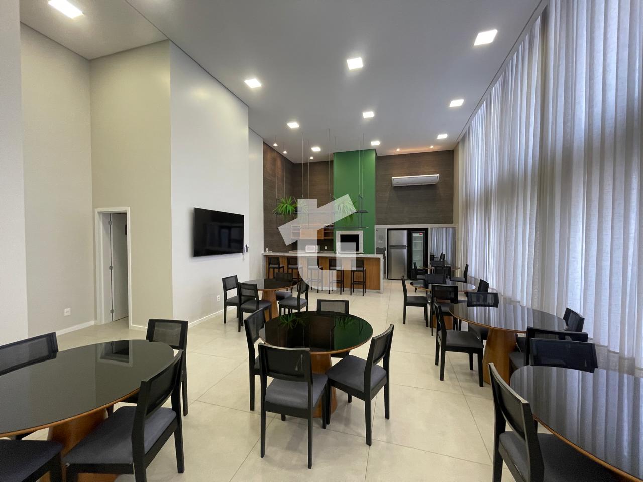 APARTAMENTO SEMIMOBILIADO VENDA NO ED. ESMERALDA - CENTRO DE PATO BRANCO - PR.