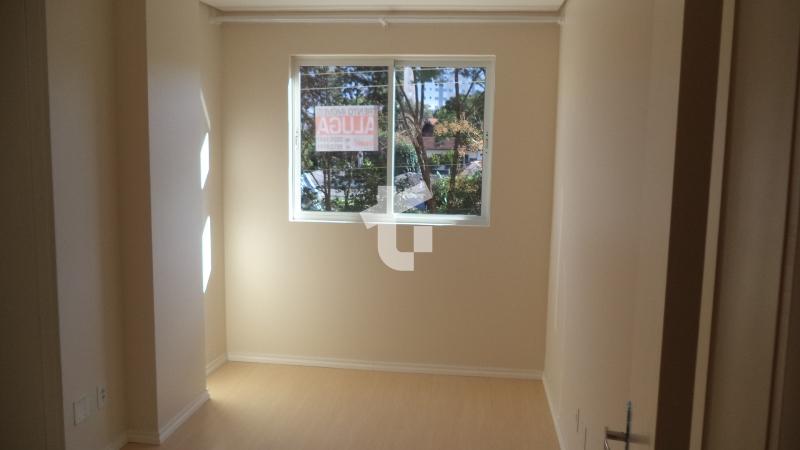 APARTAMENTO SEMIMOBILIADO VENDA NO ED. ANA LUIZA, CENTRO DE PATO BRANCO - PR