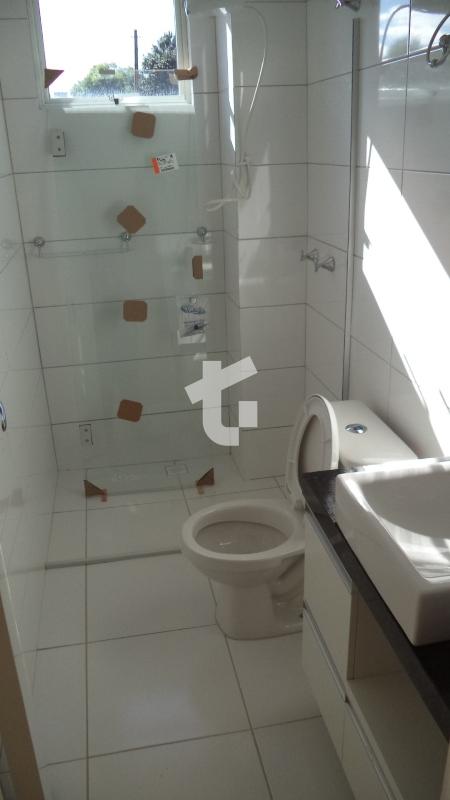 APARTAMENTO SEMIMOBILIADO VENDA NO ED. ANA LUIZA, CENTRO DE PATO BRANCO - PR