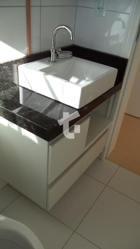 APARTAMENTO SEMIMOBILIADO VENDA NO ED. ANA LUIZA, CENTRO DE PATO BRANCO - PR