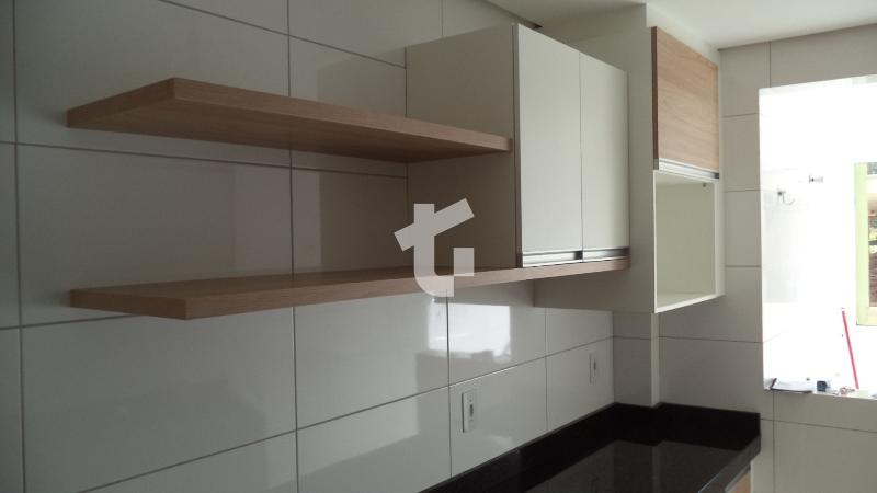 APARTAMENTO SEMIMOBILIADO VENDA NO ED. ANA LUIZA, CENTRO DE PATO BRANCO - PR