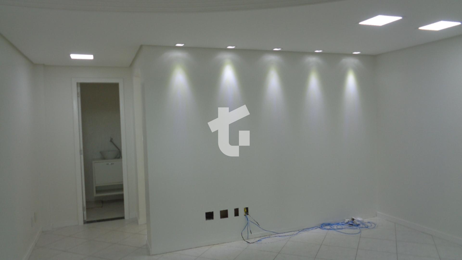 SALA COMERCIAL PARA LOCAÇÃO NO EDIFÍCIO MONTECARLO, CENTRO, PA...