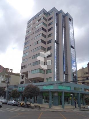 SALA COMERCIAL PARA LOCAÇÃO NO EDIFÍCIO MONTECARLO, CENTRO, PA...