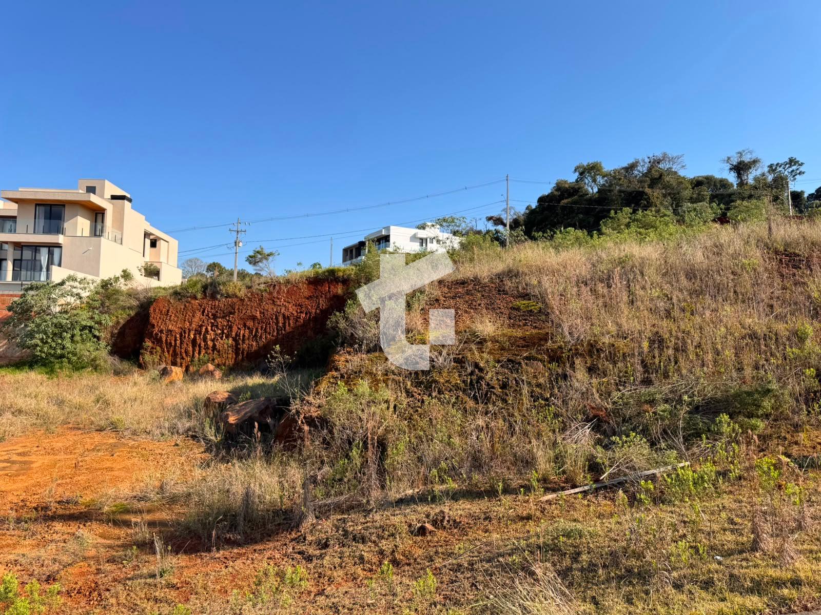 TERRENO À VENDA NO VILA IZABEL - LOTEAMENTO MARCANTE -  PATO B...