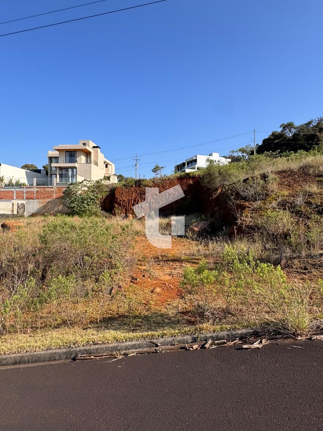 TERRENO À VENDA NO VILA IZABEL - LOTEAMENTO MARCANTE -  PATO B...