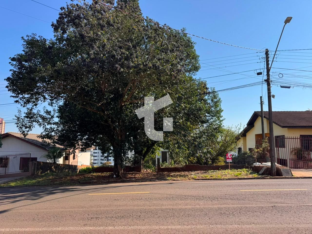 EXCELENTE TERRENO À VENDA , COM 1134M², NO BAIRRO BRASÍLIA - P...