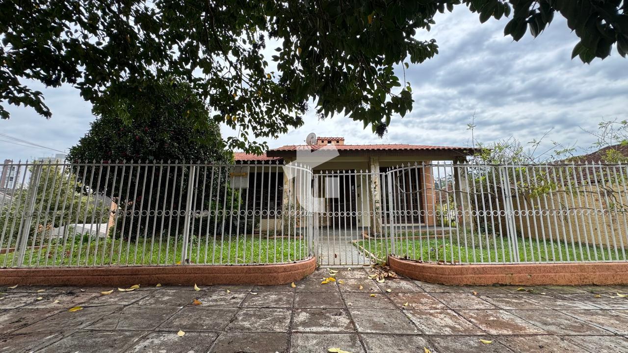 CASA DE ALVENARIA À VENDA NO BAIRRO PARZIANELLO, PATO BRANCO - PR