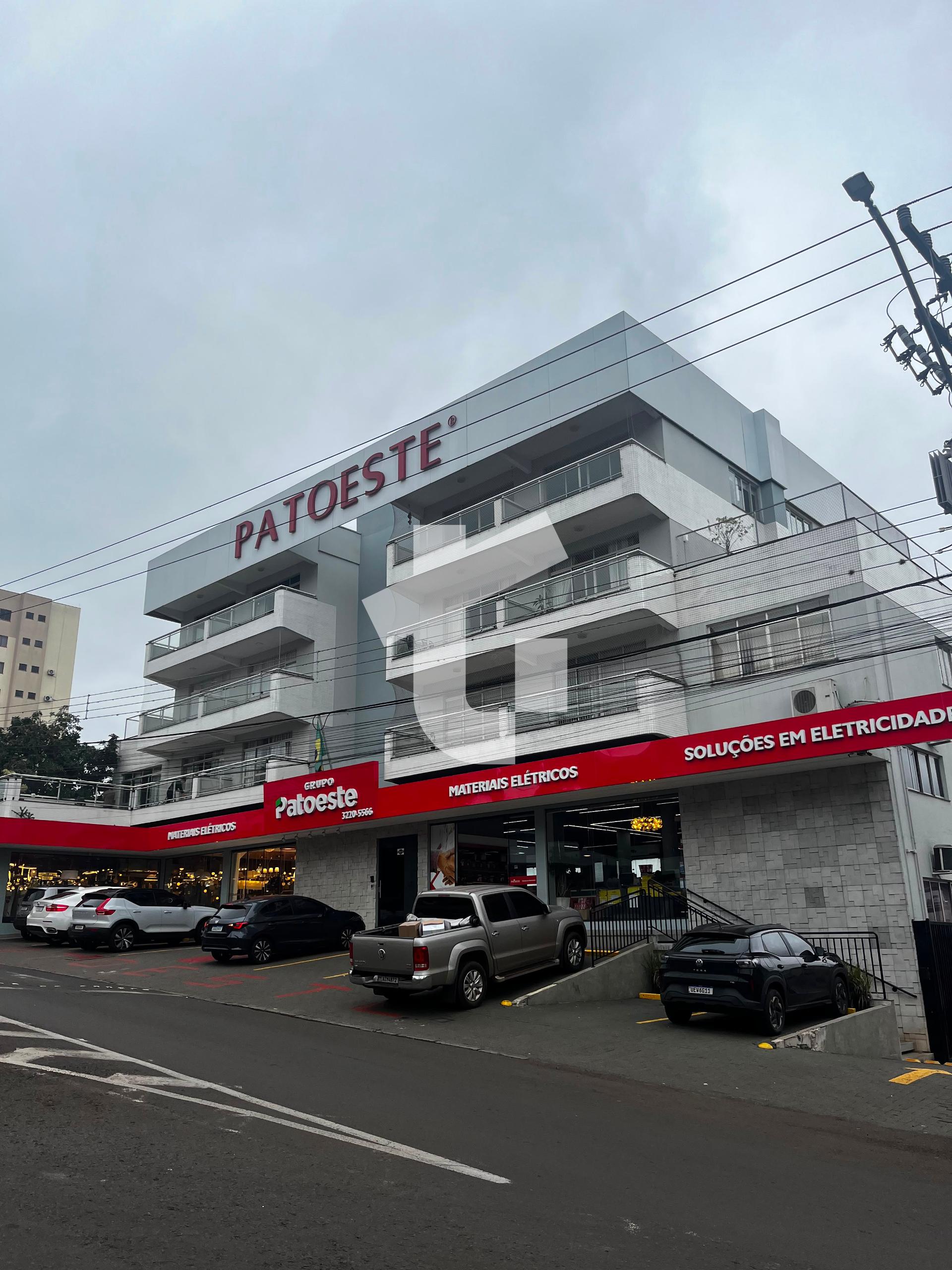 APARTAMENTO SEMIMOBILIADO PARA LOCAÇÃO EM CIMA DA PATOESTE, PA...