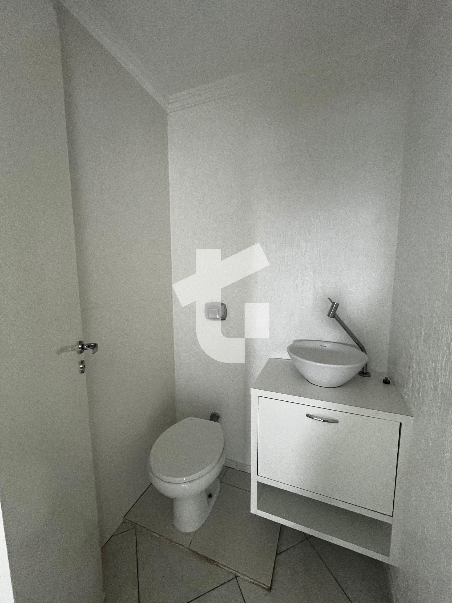 SALA COMERCIAL PARA LOCAÇÃO NO EDIFÍCIO MONTECARLO, CENTRO, PA...