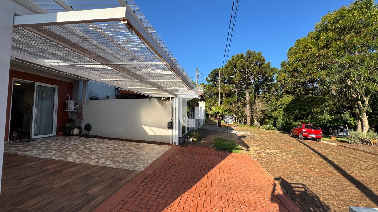 SOBRADO MOBILIADO À VENDA NO BAIRRO LA SALLE - PATO BRANCO-PR.