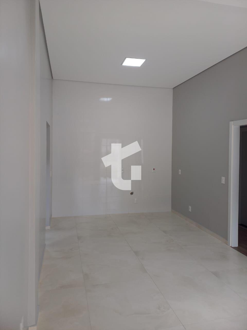 CASA VENDA, COM 1 SUTE, 2 DORMITRIOS, JARDIM PRIMAVERA, PATO BRANCO - PR