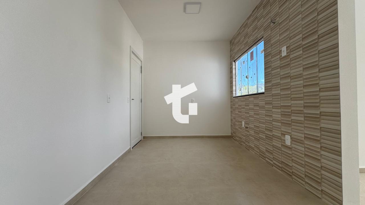 CASA TRREA, PARA LOCAO - B. JARDIM FLORESTA - PRXIMA AABB, PATO BRANCO - PR