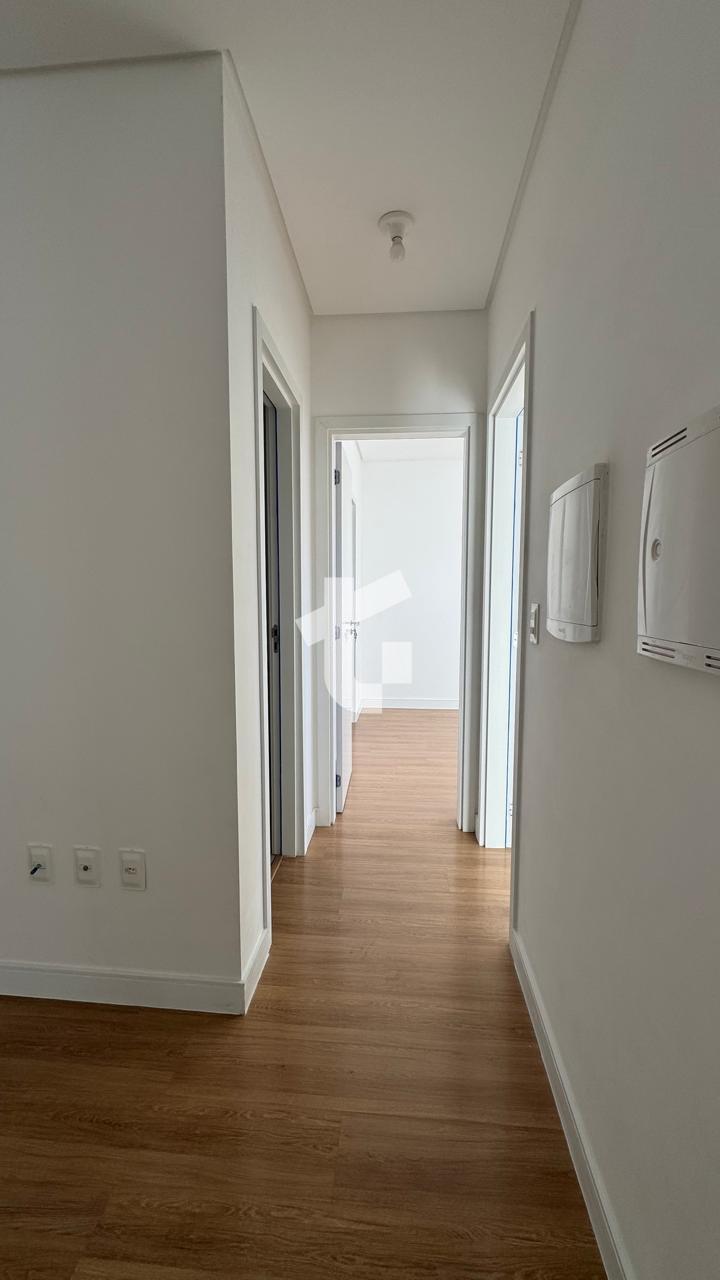 APARTAMENTO SEMIMOBILIADO PARA LOCAÇÃO ESQ. POLICLÍNICA, CENTRO, PATO BRANCO-PR.