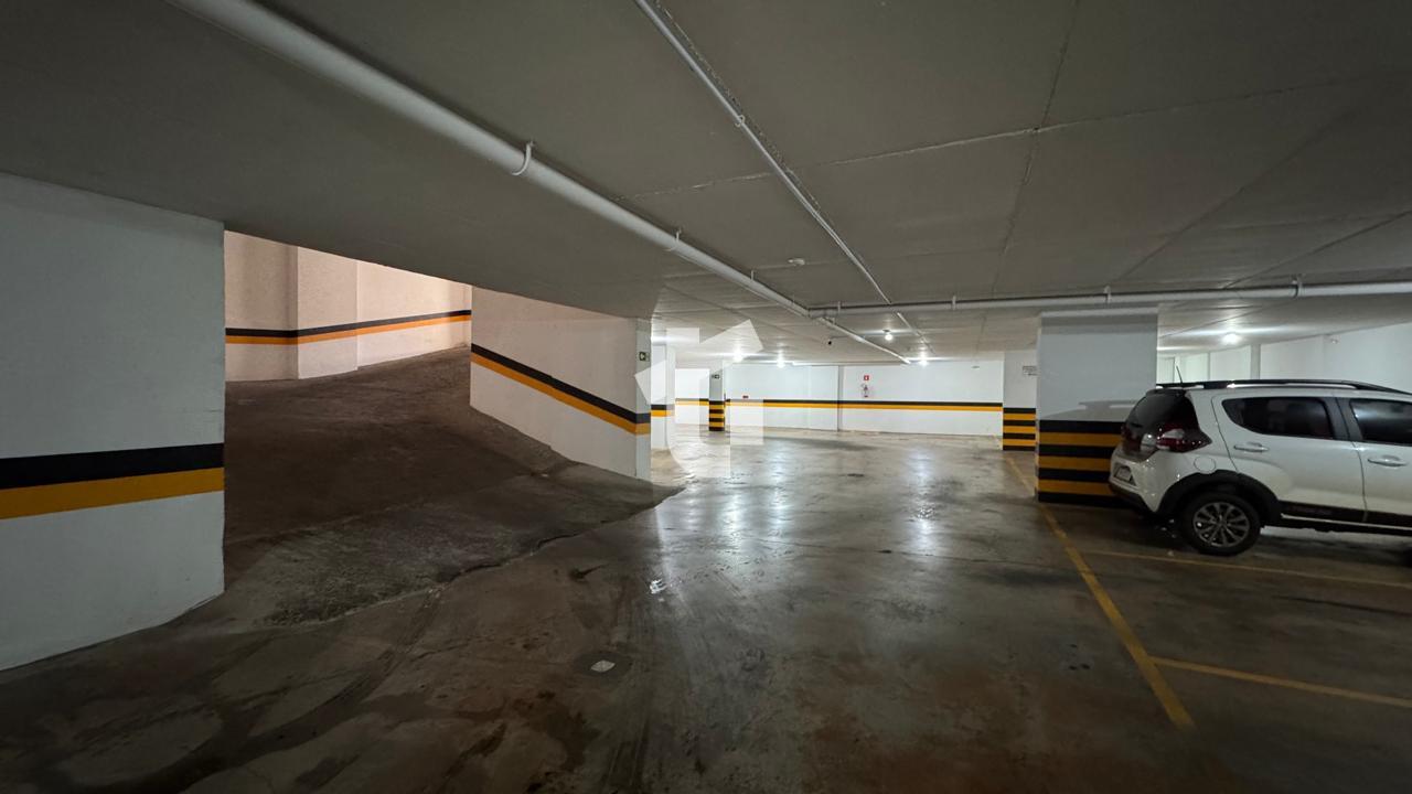 APARTAMENTO SEMIMOBILIADO PARA LOCAÇÃO ESQ. POLICLÍNICA, CENTRO, PATO BRANCO-PR.