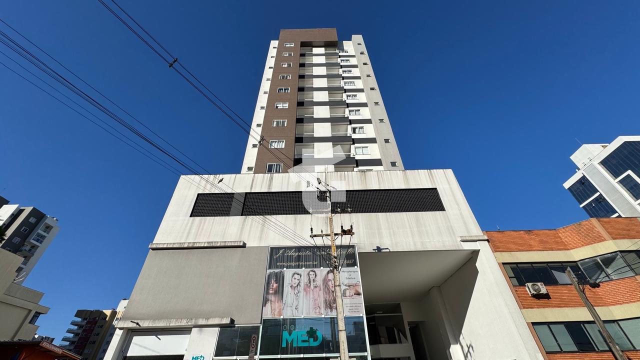 APARTAMENTO SEMIMOBILIADO PARA LOCAÇÃO ESQ. POLICLÍNICA, CENTRO, PATO BRANCO-PR.