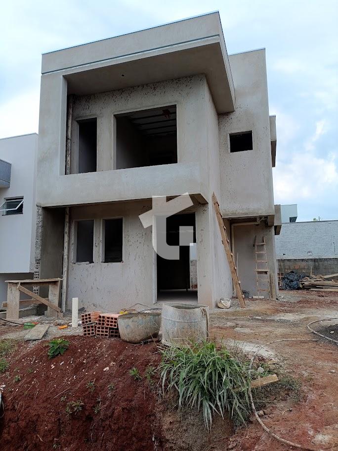 SOBRADO DE ESQUINA EM FASE DE ACABAMENTO À VENDA NO FRARON - P...