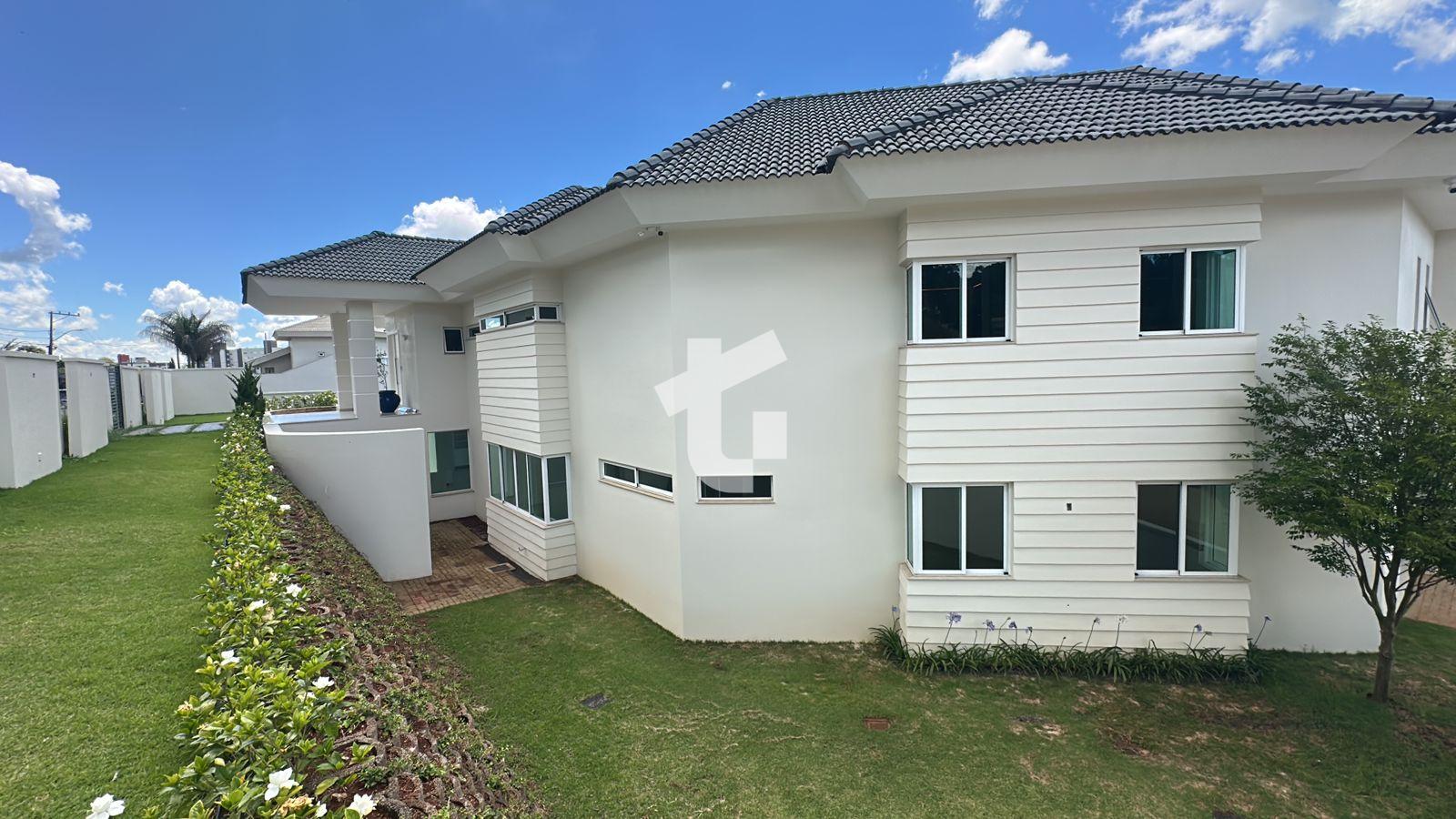 CASA COM VISTA ESPETACULAR À VENDA NO BAIRRO LA SALLE - PATO B...