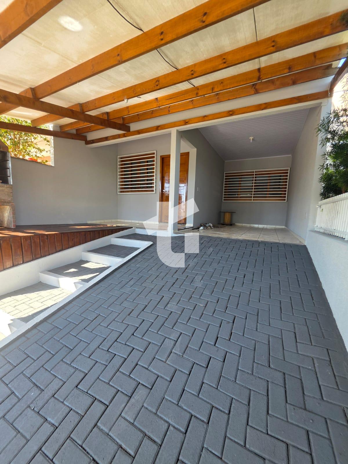 CASA COM 3 DORMITÓRIOS, SEMIMOBILIADO, SÃO FRANCISCO - PATO BR...