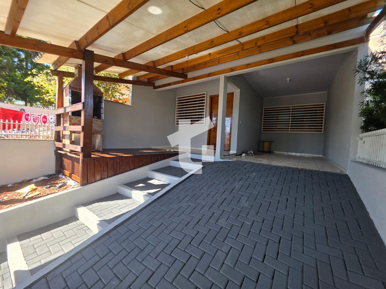 CASA COM 3 DORMITÓRIOS, SEMIMOBILIADO, SÃO FRANCISCO - PATO BR...