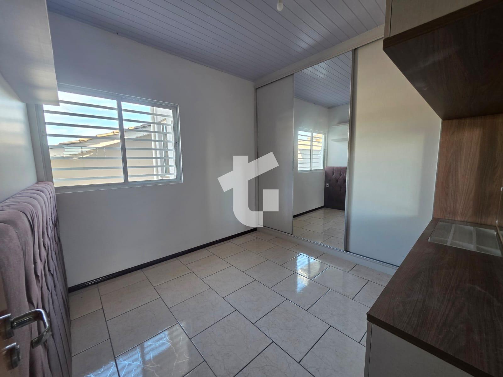 CASA COM 3 DORMITÓRIOS, SEMIMOBILIADO, SÃO FRANCISCO - PATO BRANCO-PR