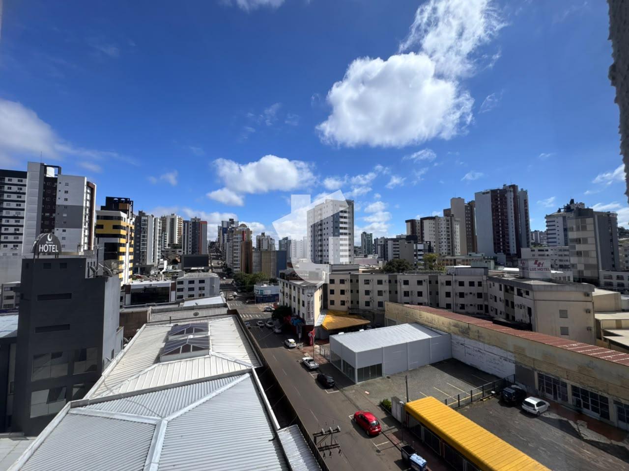 APARTAMENTO SEMIMOBILIADO - EDIFÍCIO CAROLINE, 1 SUÍTE E 1 DORMITÓRIO, CENTRO - PATO BRANCOPR!