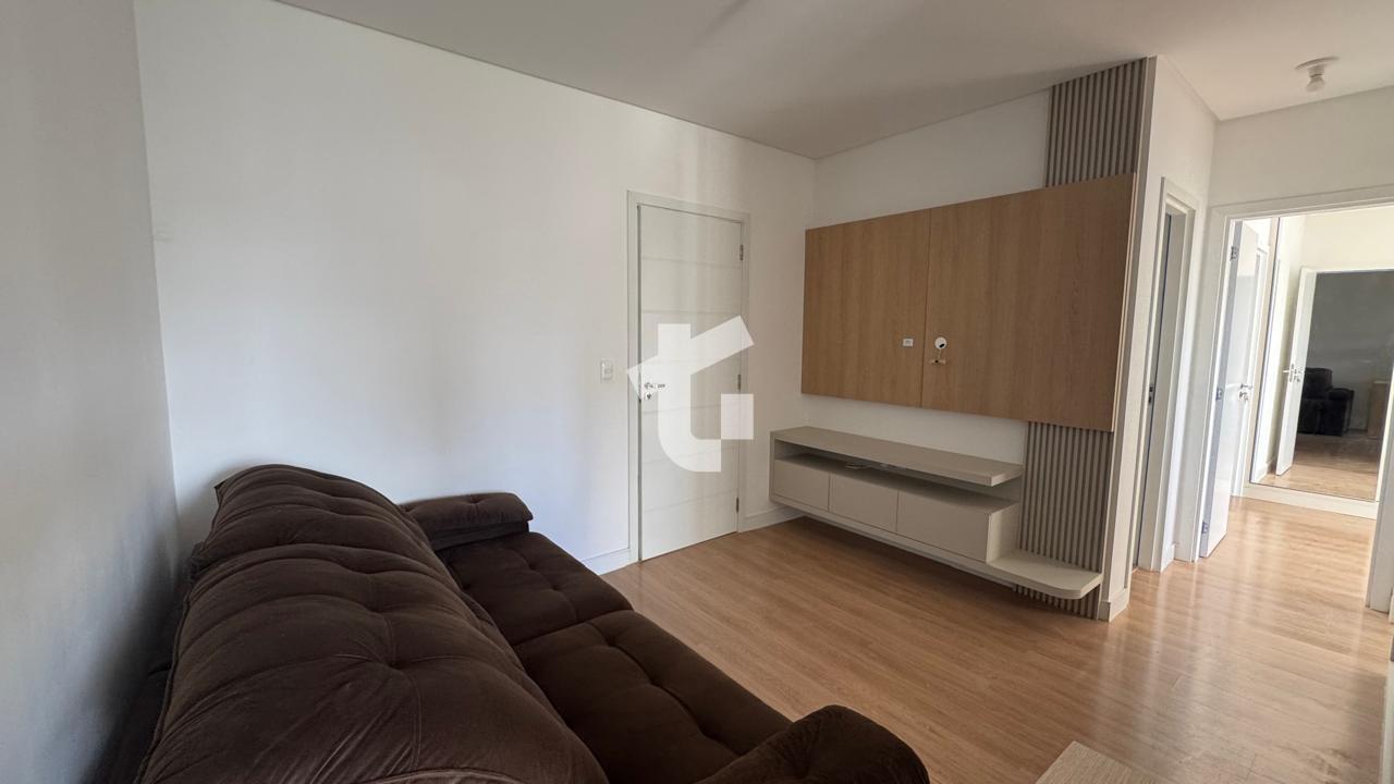 APARTAMENTO SEMIMOBILIADO PARA LOCAÇÃO ESQ. POLICLÍNICA, CENTR...