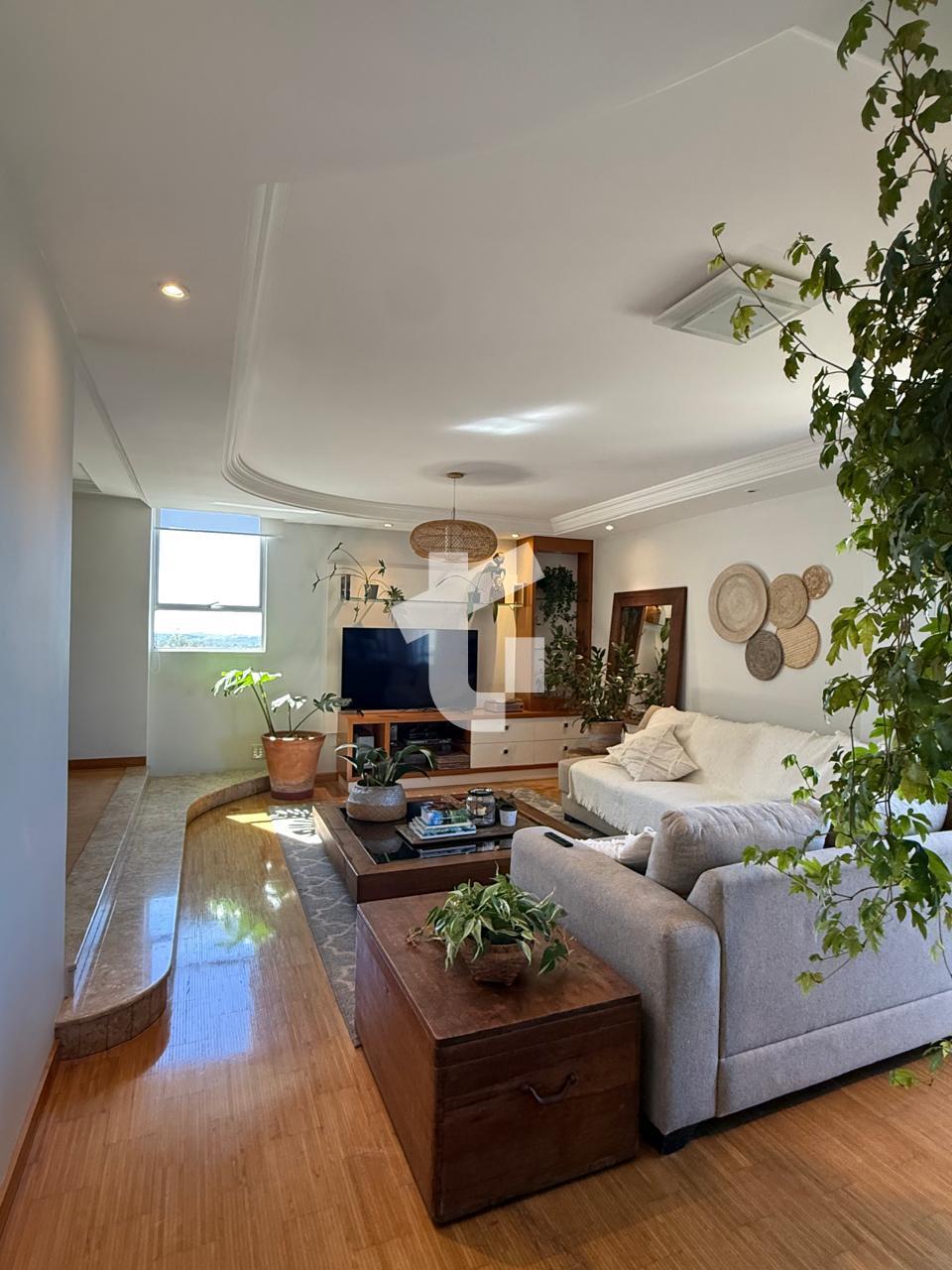 APARTAMENTO ALTO PADRÃO À VENDA NO DONA CESIRA, PINHEIROS, PATO BRANCO - PR