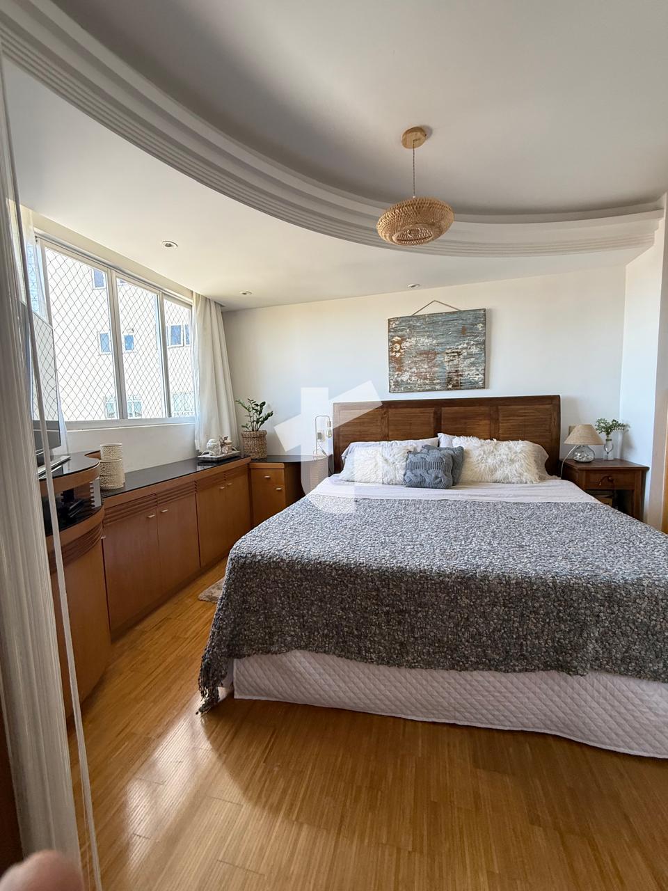 APARTAMENTO ALTO PADRÃO À VENDA NO DONA CESIRA, PINHEIROS, PATO BRANCO - PR