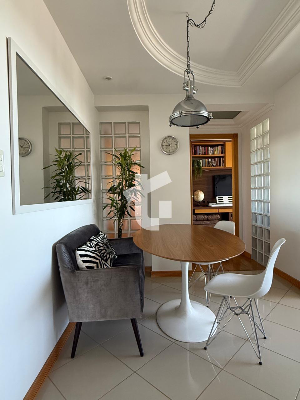 APARTAMENTO ALTO PADRÃO À VENDA NO DONA CESIRA, PINHEIROS, PATO BRANCO - PR