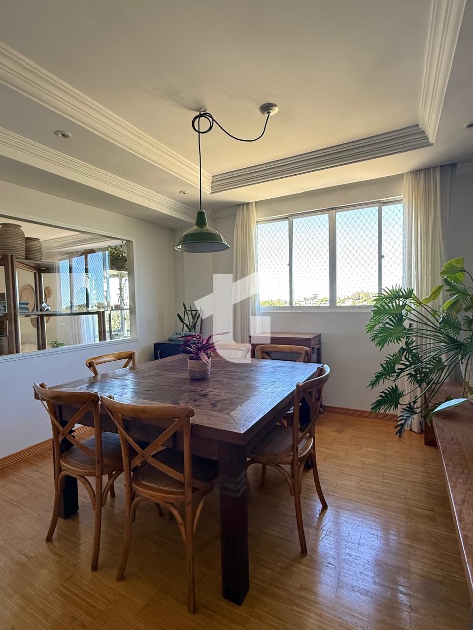 APARTAMENTO ALTO PADRÃO À VENDA NO DONA CESIRA, PINHEIROS, PATO BRANCO - PR
