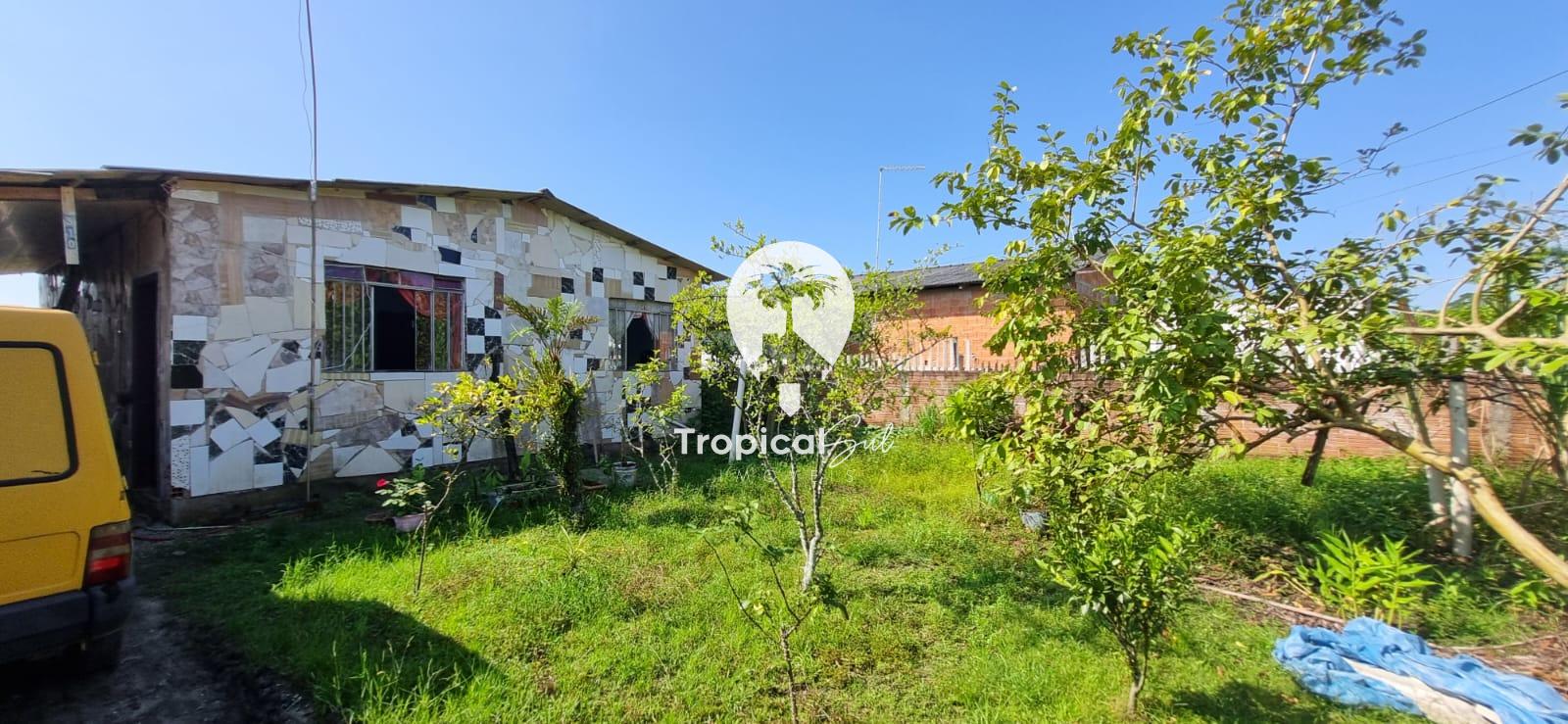 Casa ? venda, com amplo  terreno MANGUE SECO, MATINHOS - PR