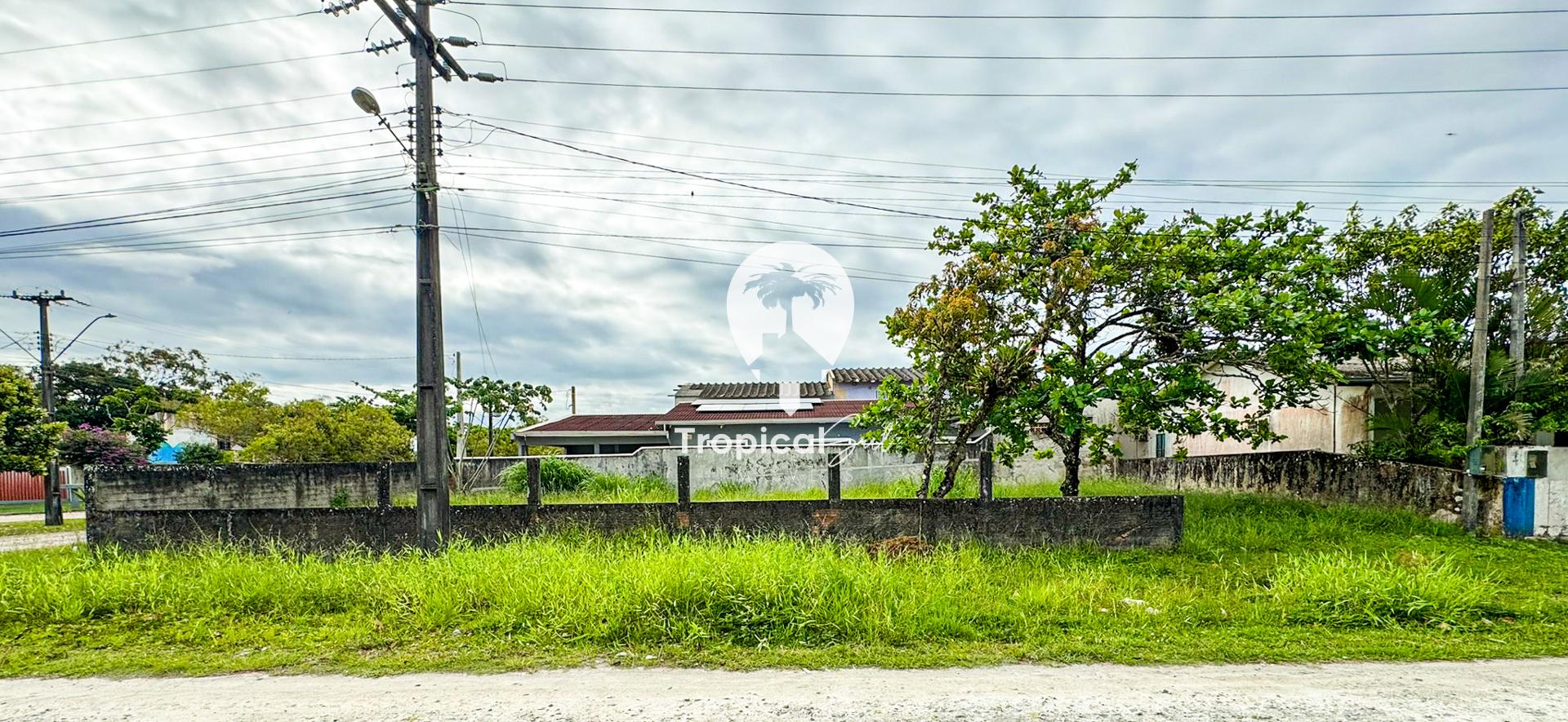 Terreno de esquina 2 quadras do mar ? venda, Graja?, PONTAL DO...