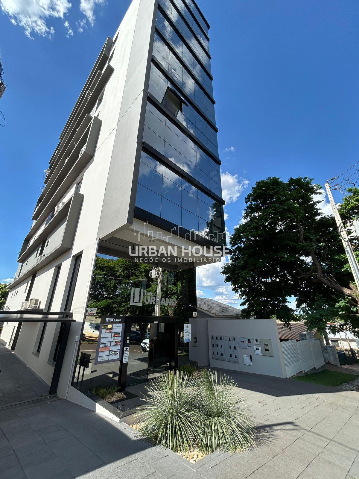 Sala comercial à venda com espaço amplo e localização estratégica