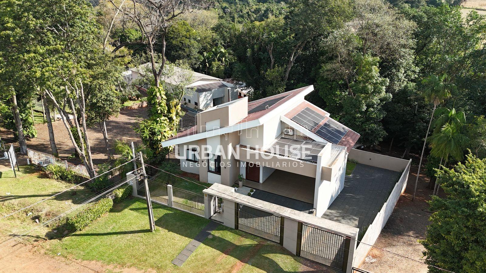 Casa ? venda no bairro Cond?  320m , piscina, ed?cula mobiliada