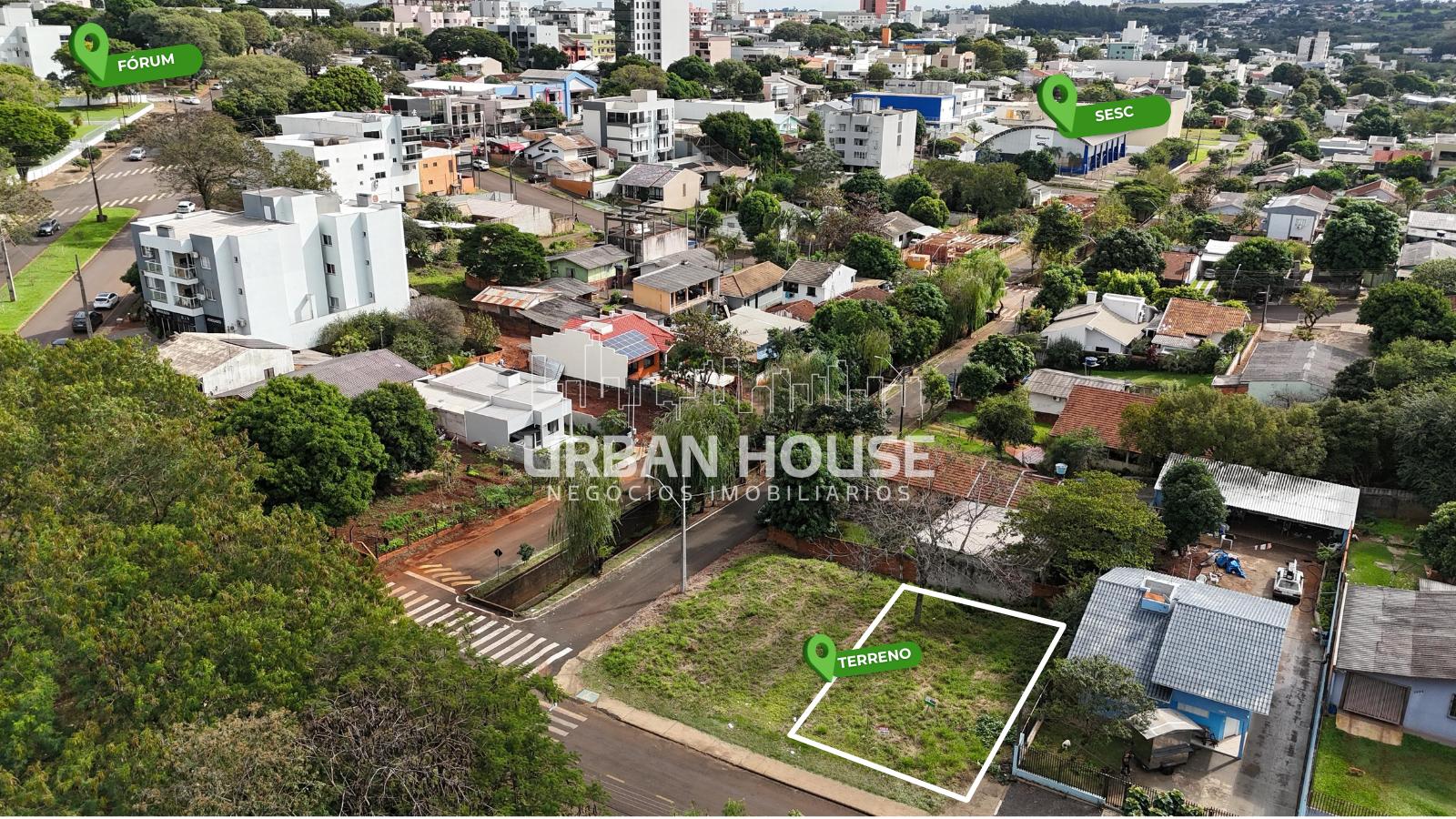 Terreno 250m  à Venda no Centro  Excelente Localização