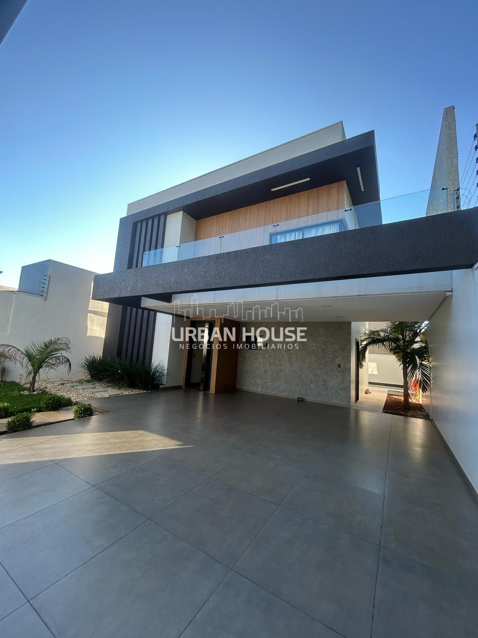 Sobrado à venda no Santo Antônio II 176m  com 3 Quartos  2 Suí...