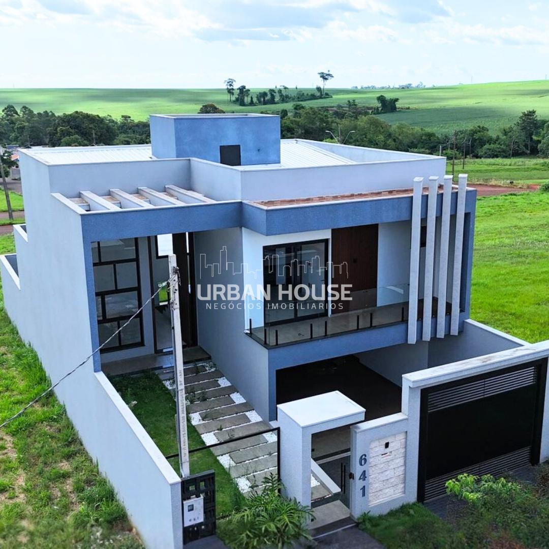 Casa ? Venda no Cond? com 3 Quartos, 2 Su?tes e Churrasqueira