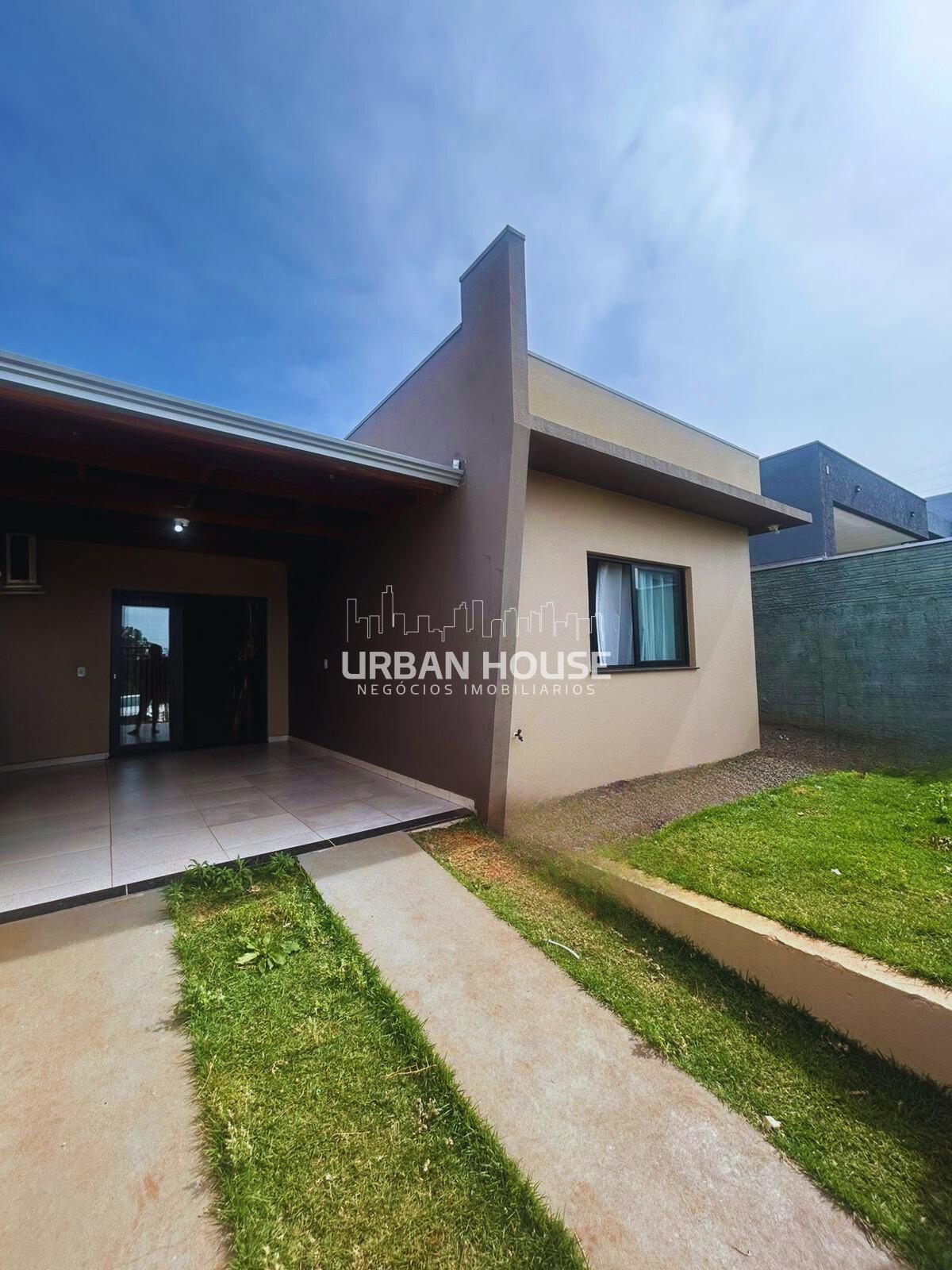 Casa à venda no Jardim Ipê  ADAMANTE  215 m  com 3 quartos  01...