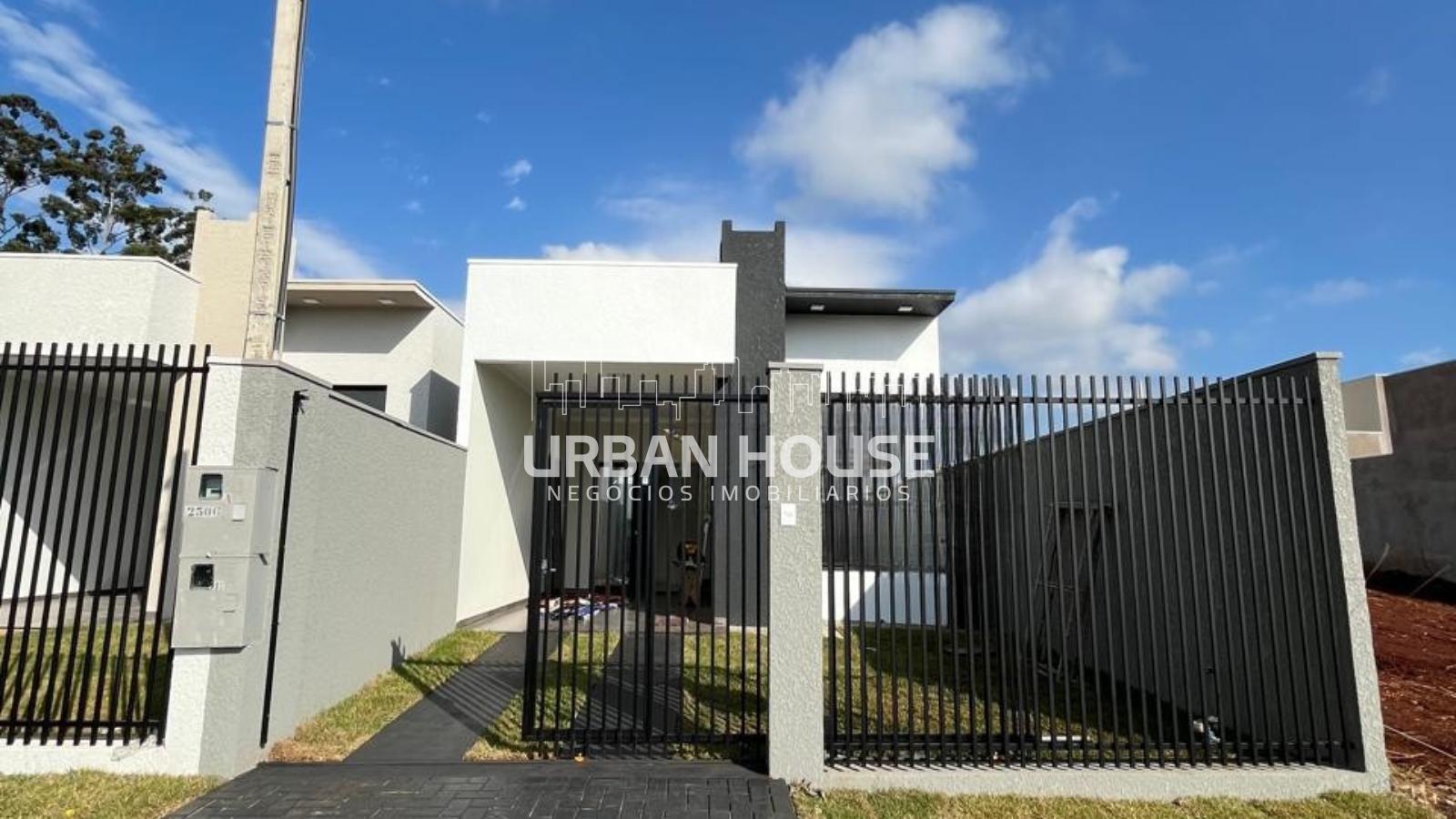 Casa à venda no Sol Nascente com 2 quartos e churrasqueira