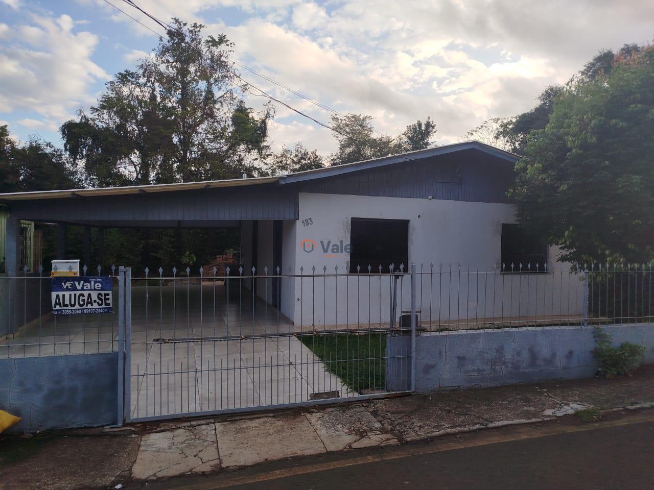 ALUGA-SE TIMA CASA DE ALVENARIA NO BAIRRO LUTHER KING