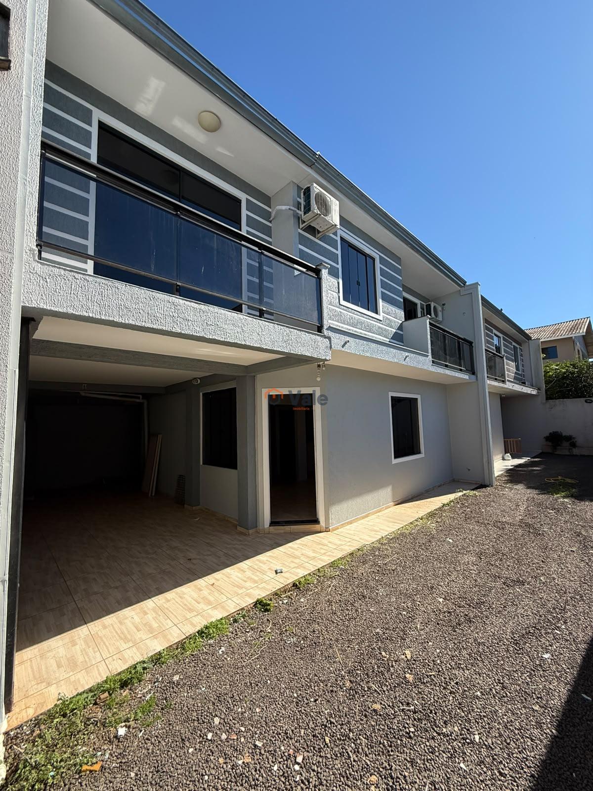 VENDE-SE SOBRADO NO BAIRRO JARDIM IT�LIA II