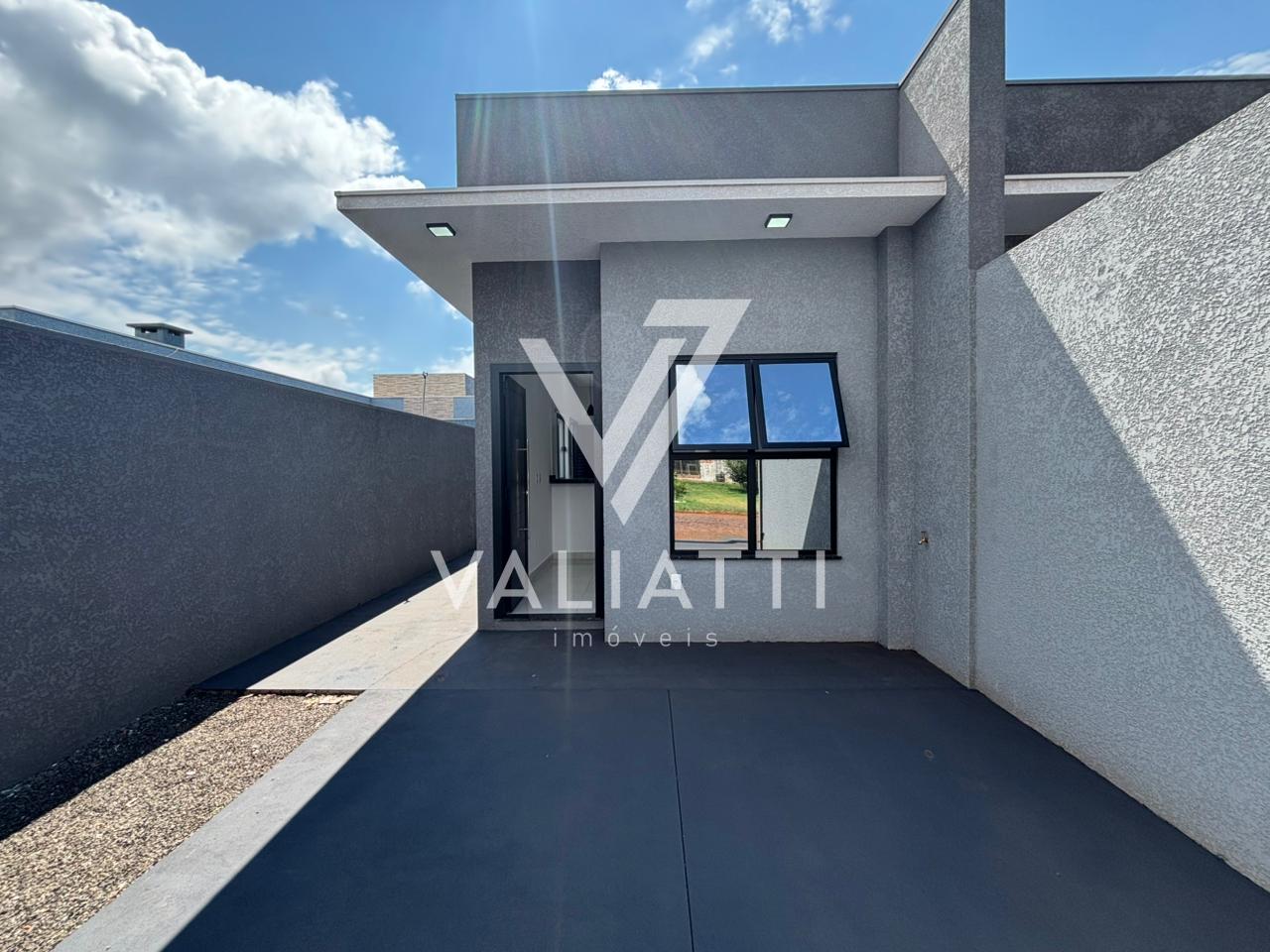 Casa com 02 Dormitórios sendo 01 Suíte no Jardim Alvorada