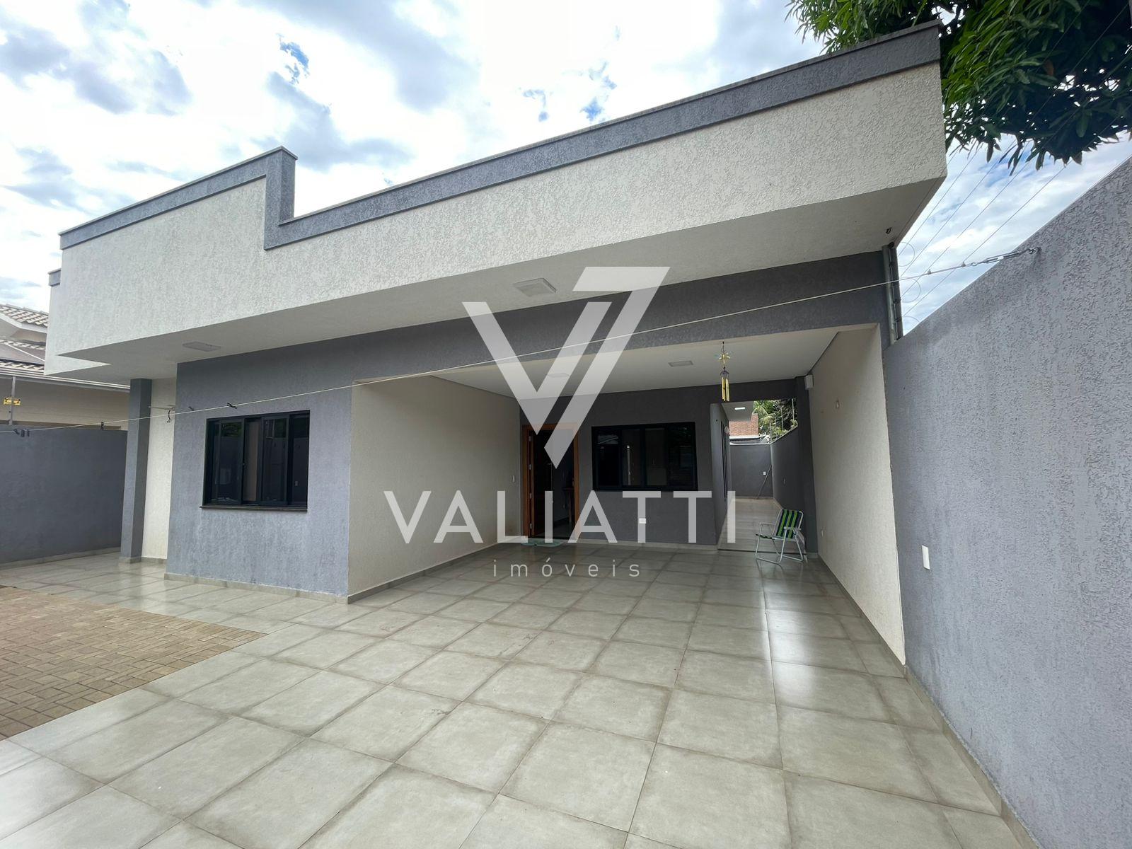 Casa com 03 Dormitórios sendo 01 Suíte e Área Gourmet na Vila A