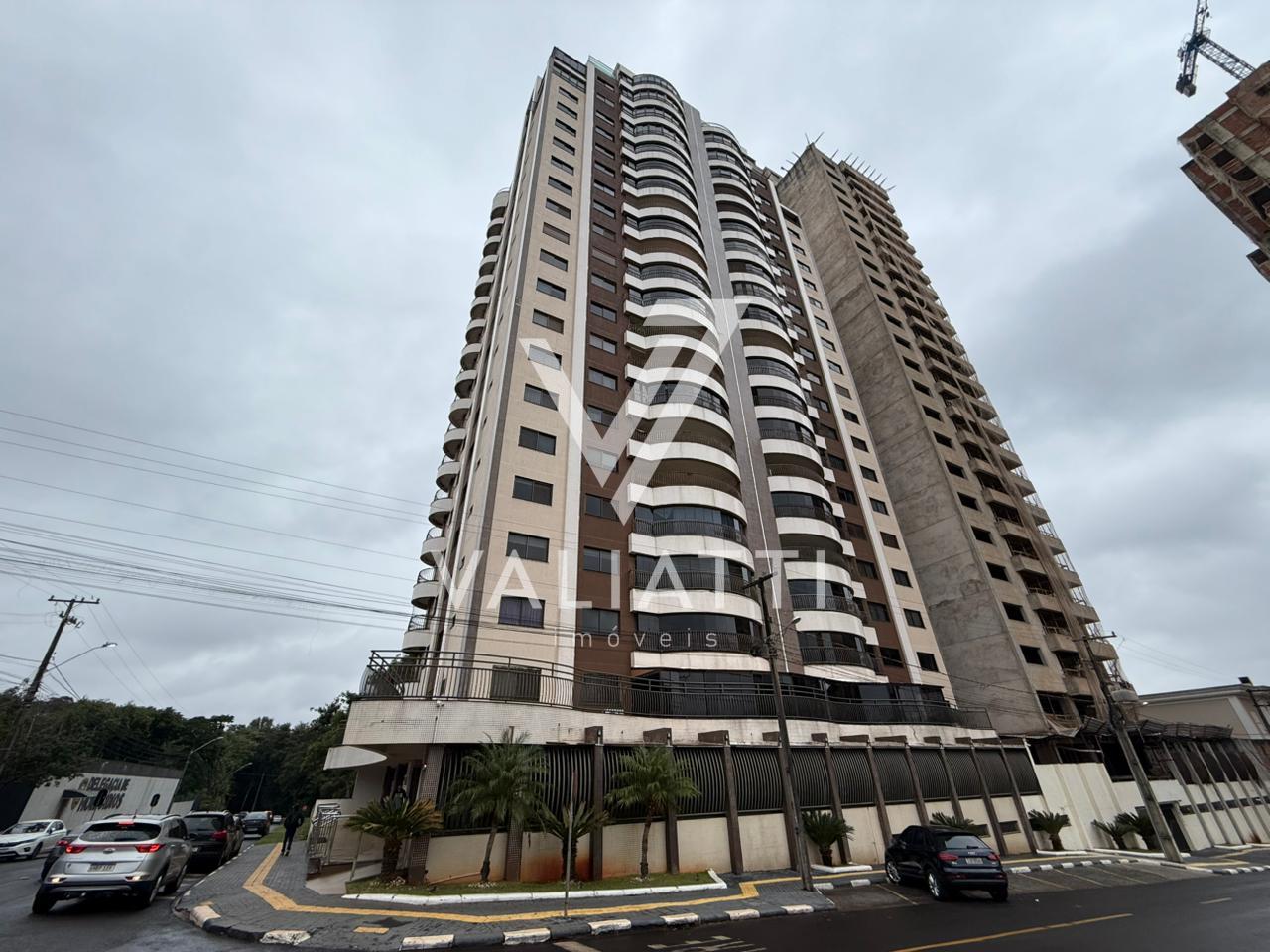 Apartamento Gardem com 04 Dormitórios sendo 02 Suites e Sacada...